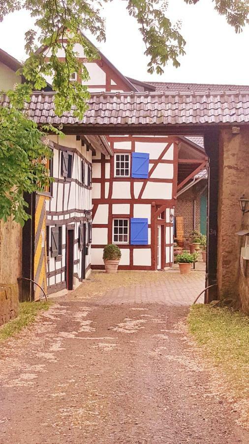 Kleeburg Hotel Euskirchen Bagian luar foto