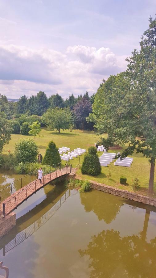 Kleeburg Hotel Euskirchen Bagian luar foto